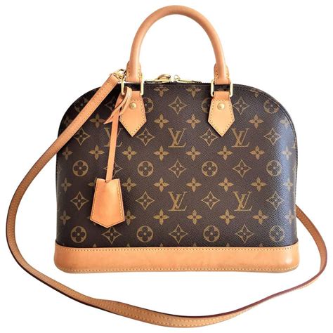 louis vuitton alma bag with shoulder strap|louis vuitton alma tote bag.